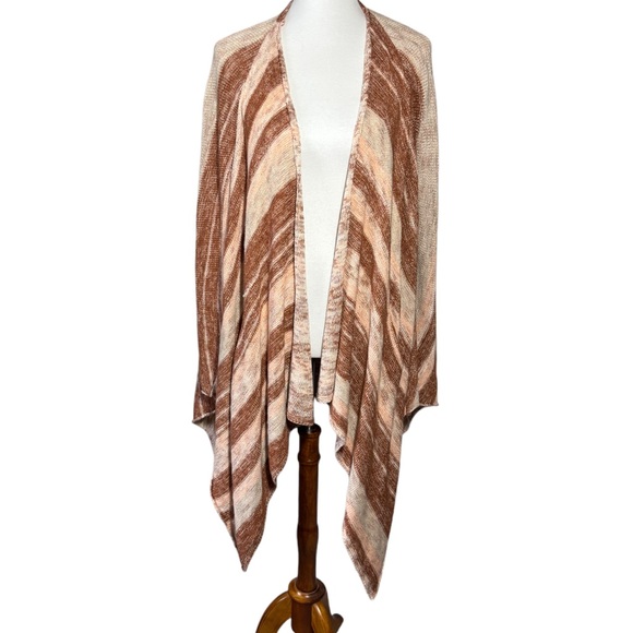 Free People Women’s XS Oversized Big Trail Poncho Boho Wrap in Sunset Combo - Picture 4 of 12